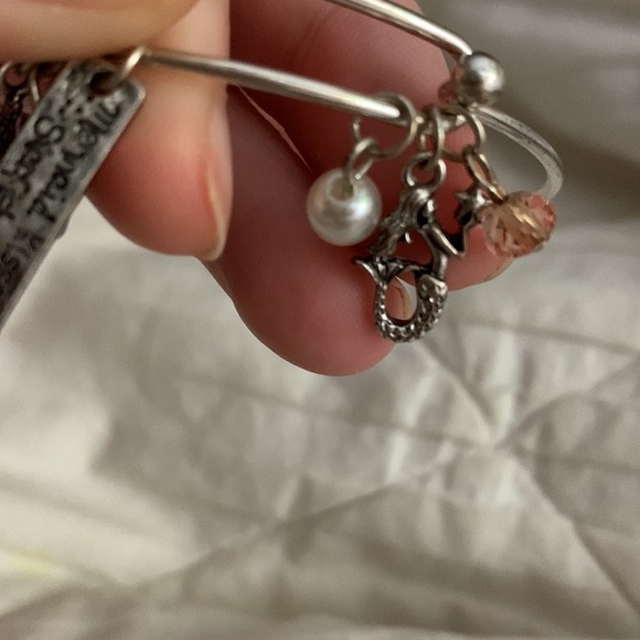 ‘Mermaid kisses, Starfish wishes’ bracelet 🏝️ 🧜♀️ ; NWOT - Picture 2 of 5